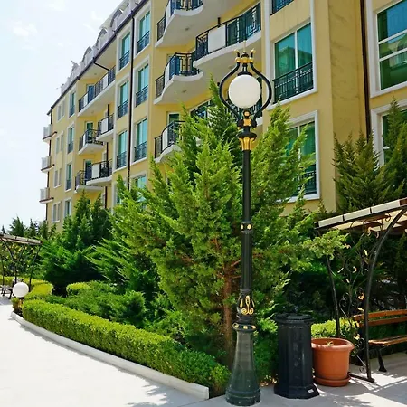 Gt Taliana Beach Apartment *